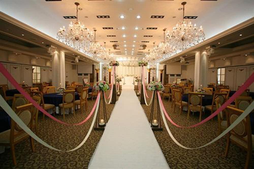 Charis Hotel Incheon Exterior foto